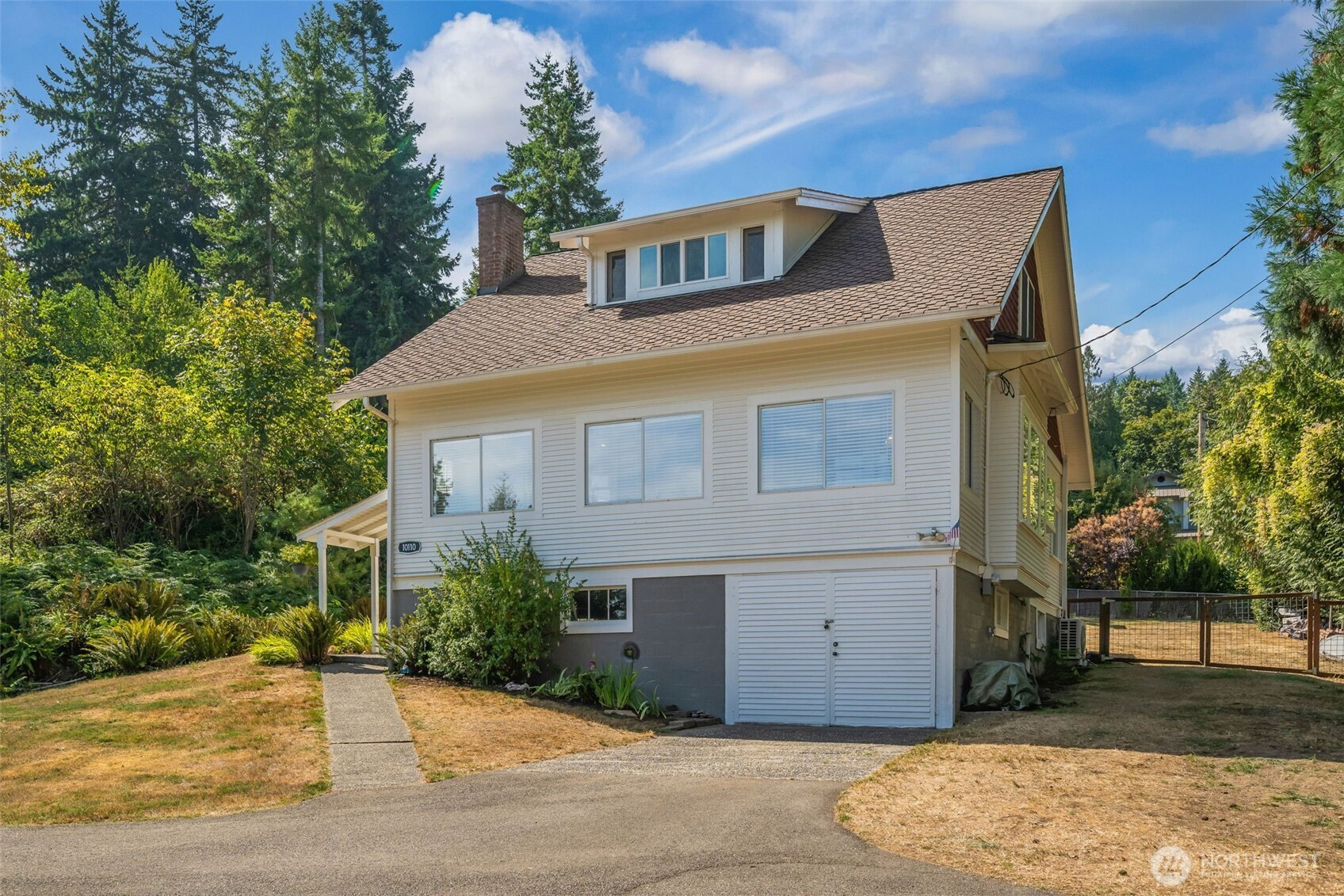 10110 SE Southworth Drive, Port Orchard, WA 98366