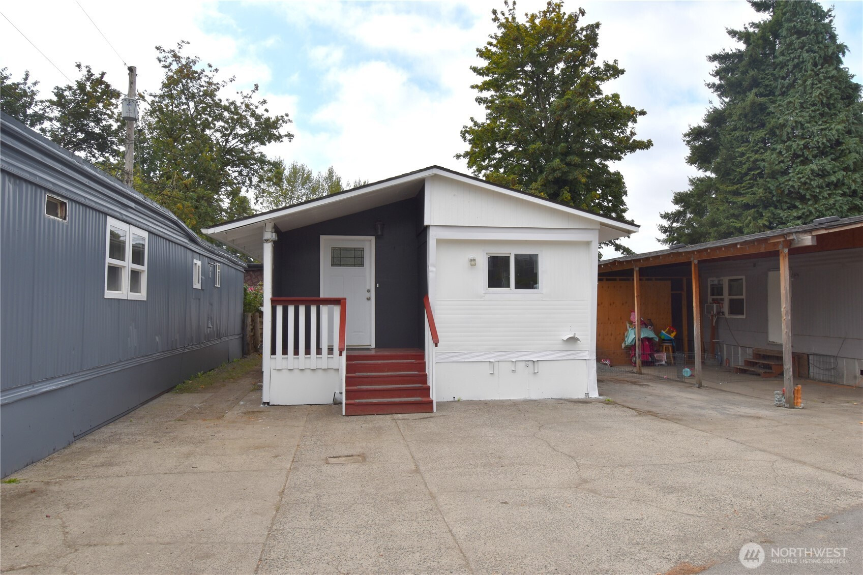 214 Holcomb Ave., Kelso, WA 98626