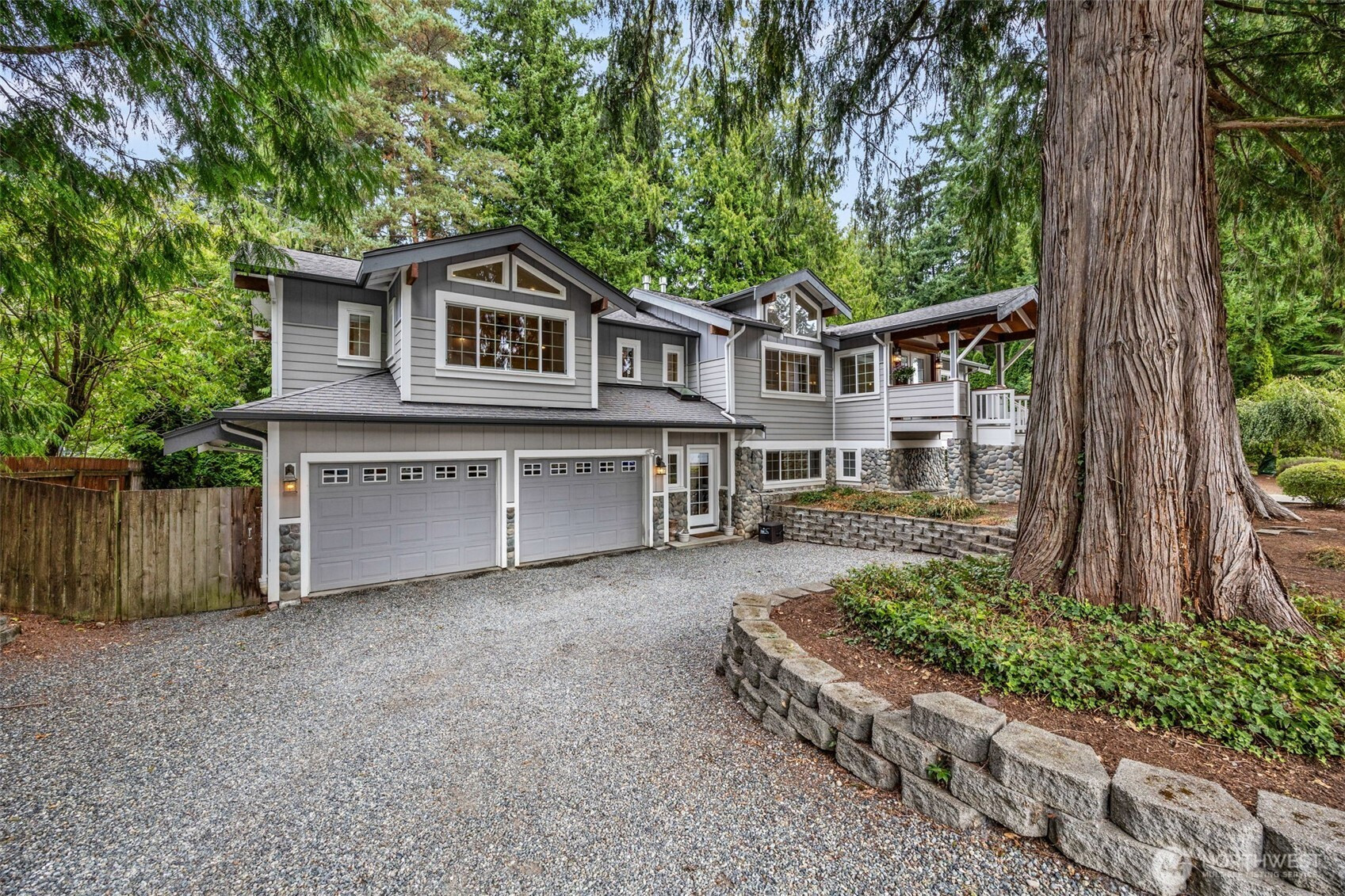 575 Mt Logan Drive SW, Issaquah, WA 98027