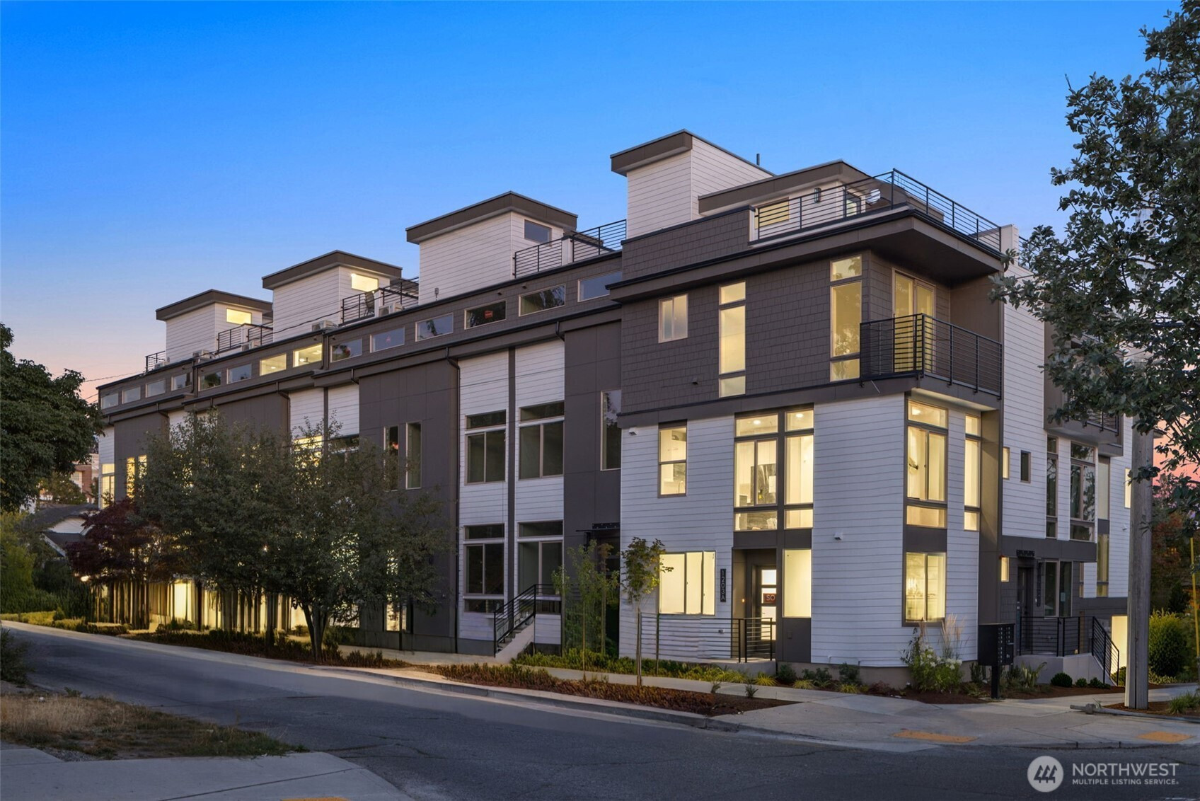 1203 B N Allen Place, Seattle, WA 98103