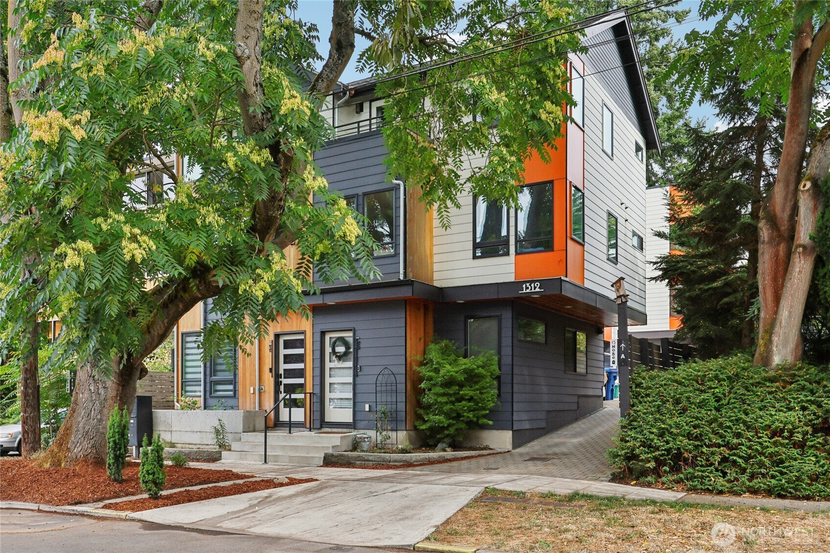 1312 13th Avenue S, Seattle, WA 98144