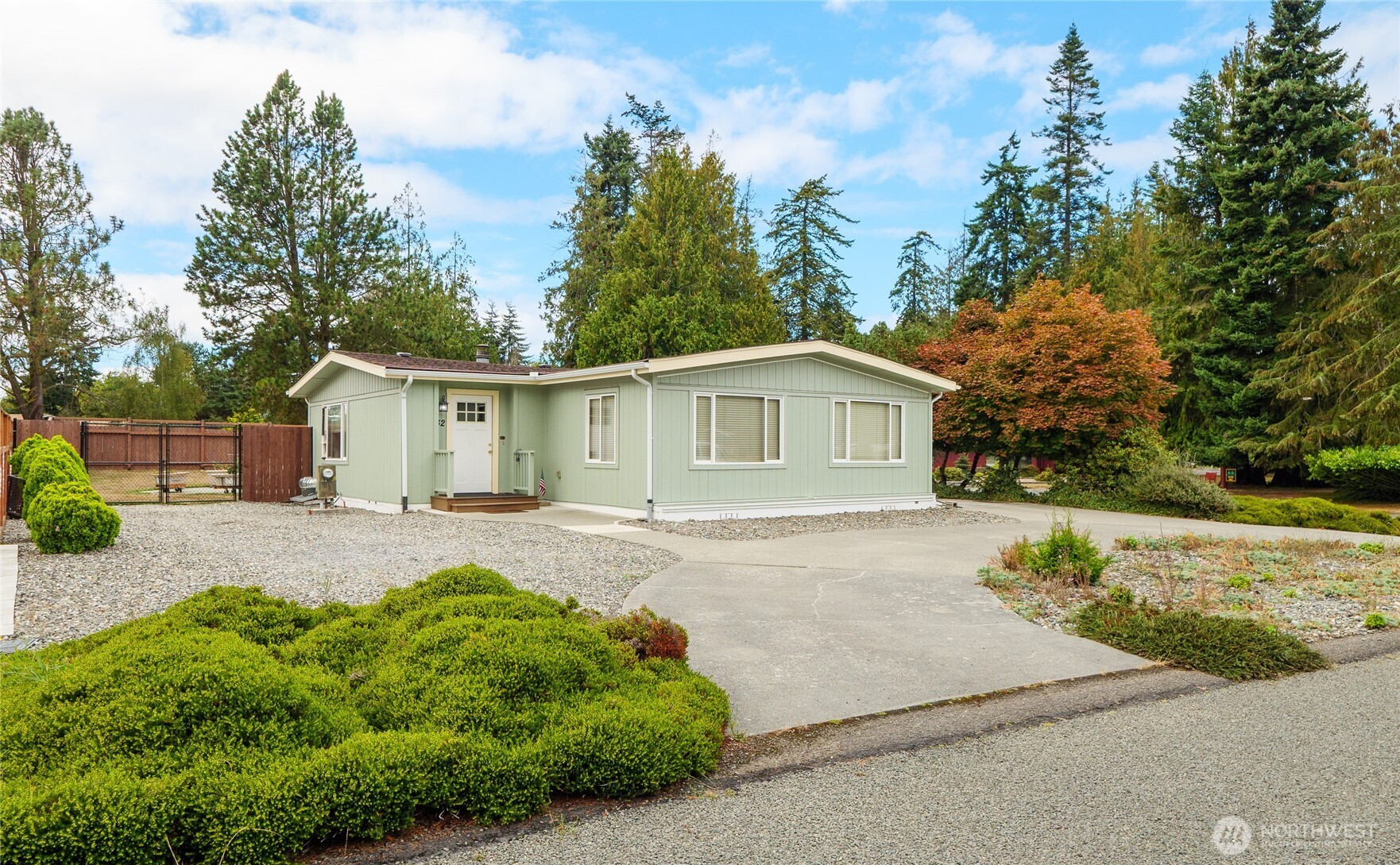 32 Heather Circle, Port Angeles, WA 98362
