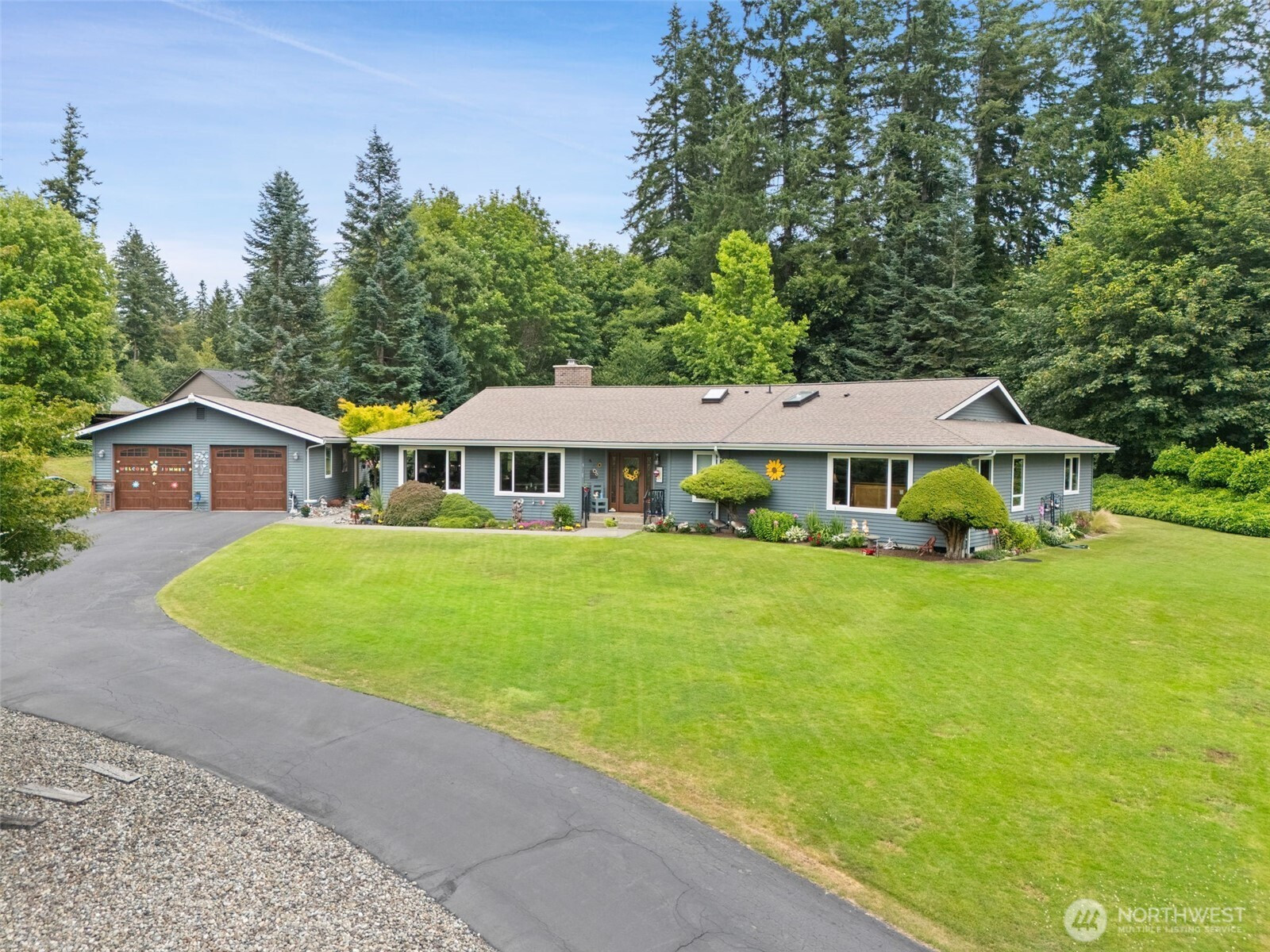 200 NE Riverhill Drive, Belfair, WA 98528