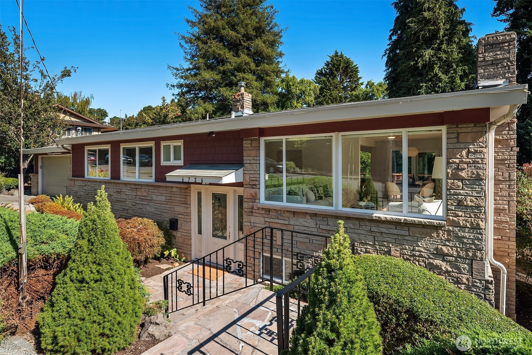 6726 48th Avenue SW, Seattle, WA 98136