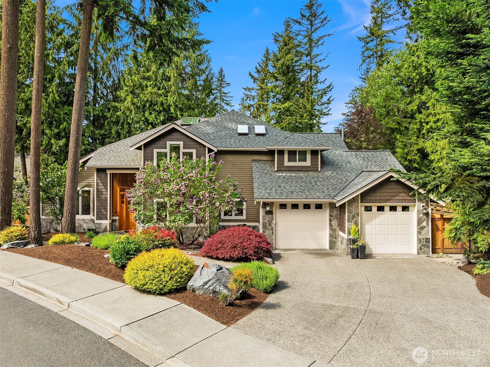 12514 NE 65th Street, Kirkland, WA 98033