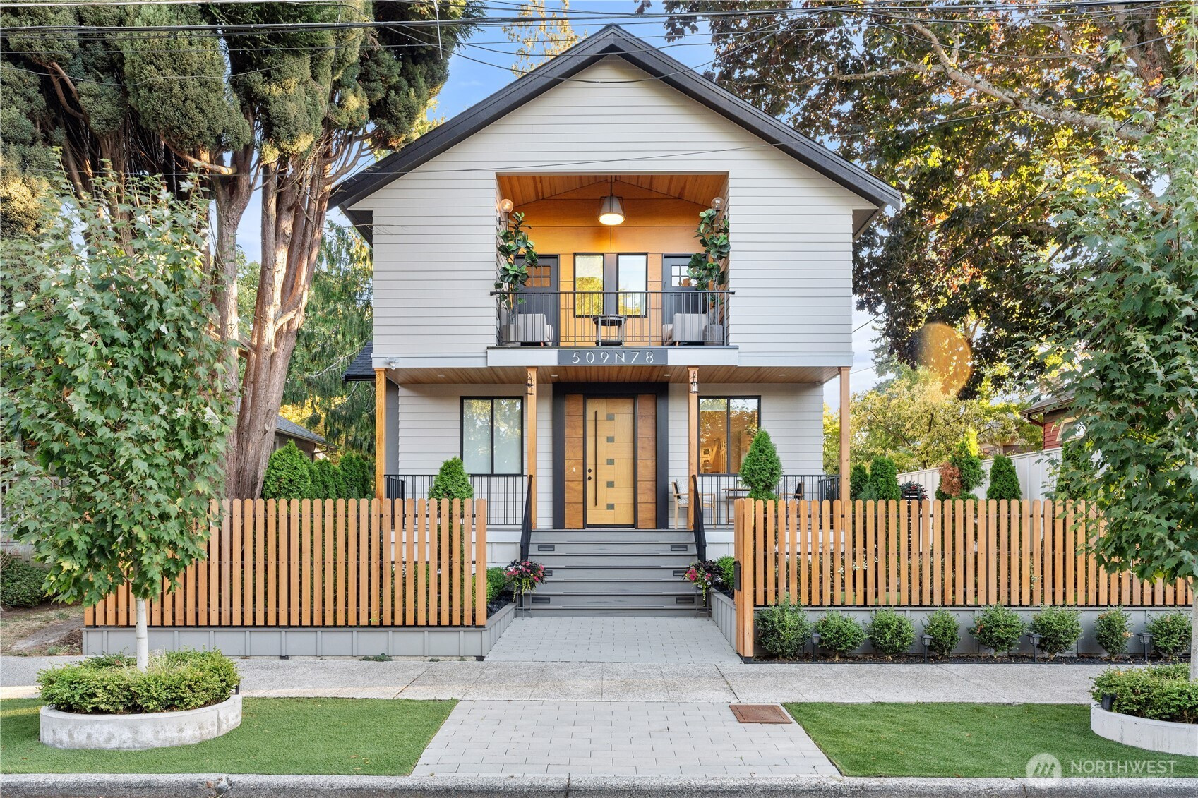 509 N 78th Street, Seattle, WA 98103