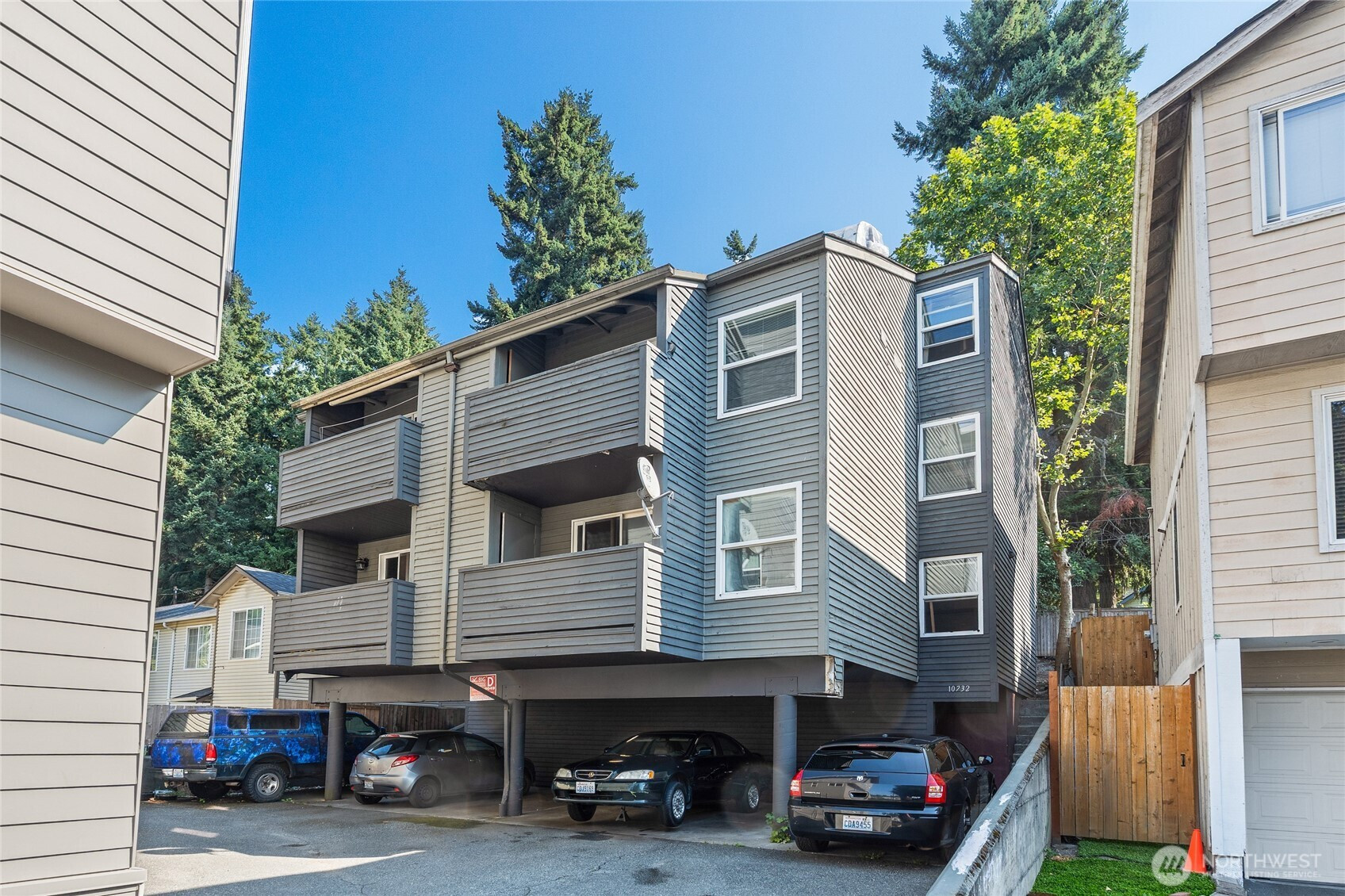 10732 Stone Avenue N, Seattle, WA 98133