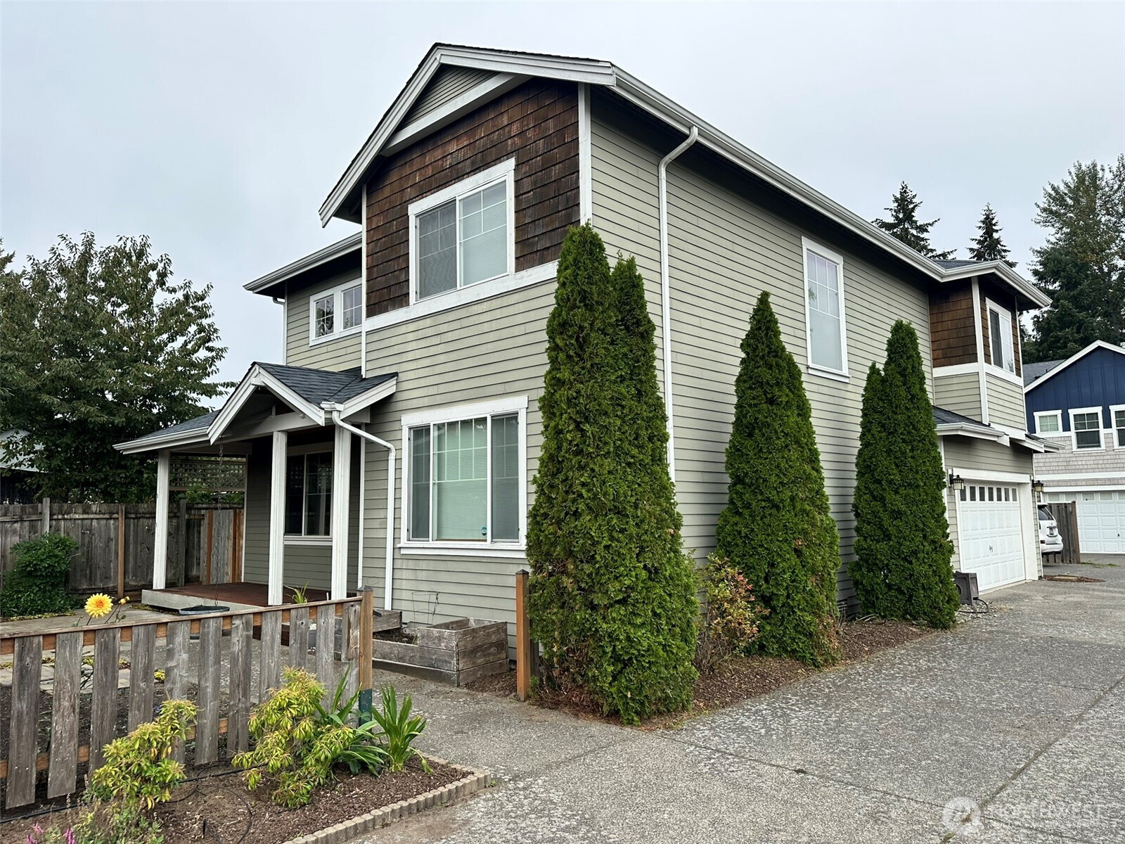 2126 NE 12th Street, Renton, WA 98056