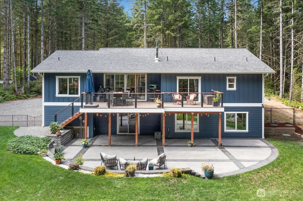 12511 MADRONA Road SW, Port Orchard, WA 98367