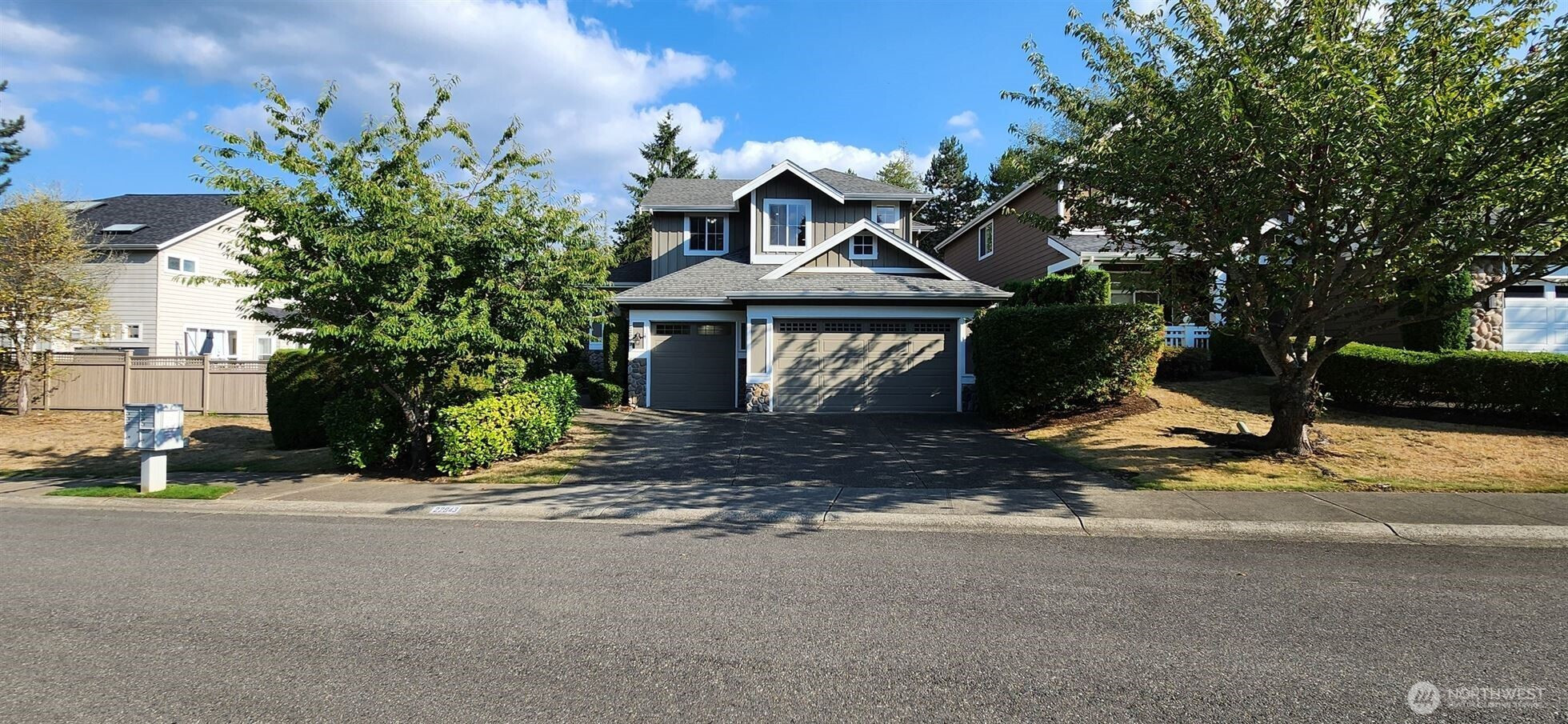 22943 SE 27th Court, Sammamish, WA 98075