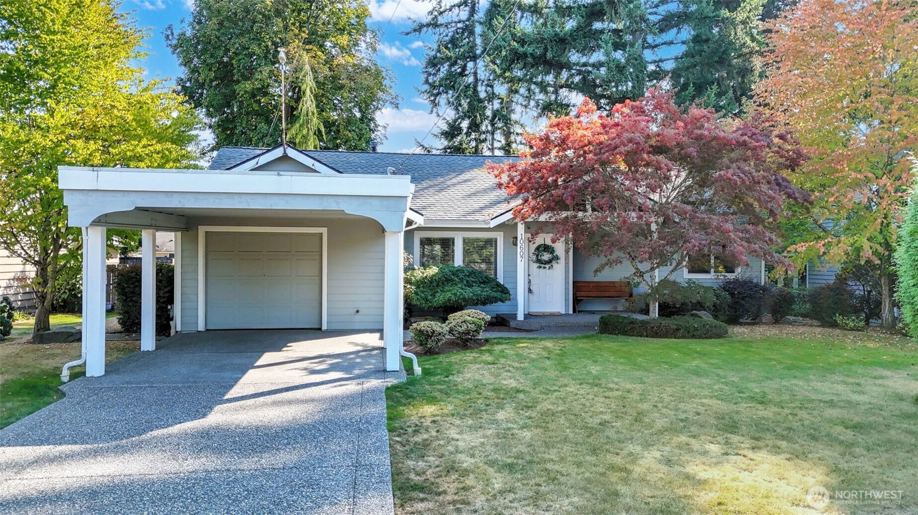 10607 NE 17th Street, Bellevue, WA 98004
