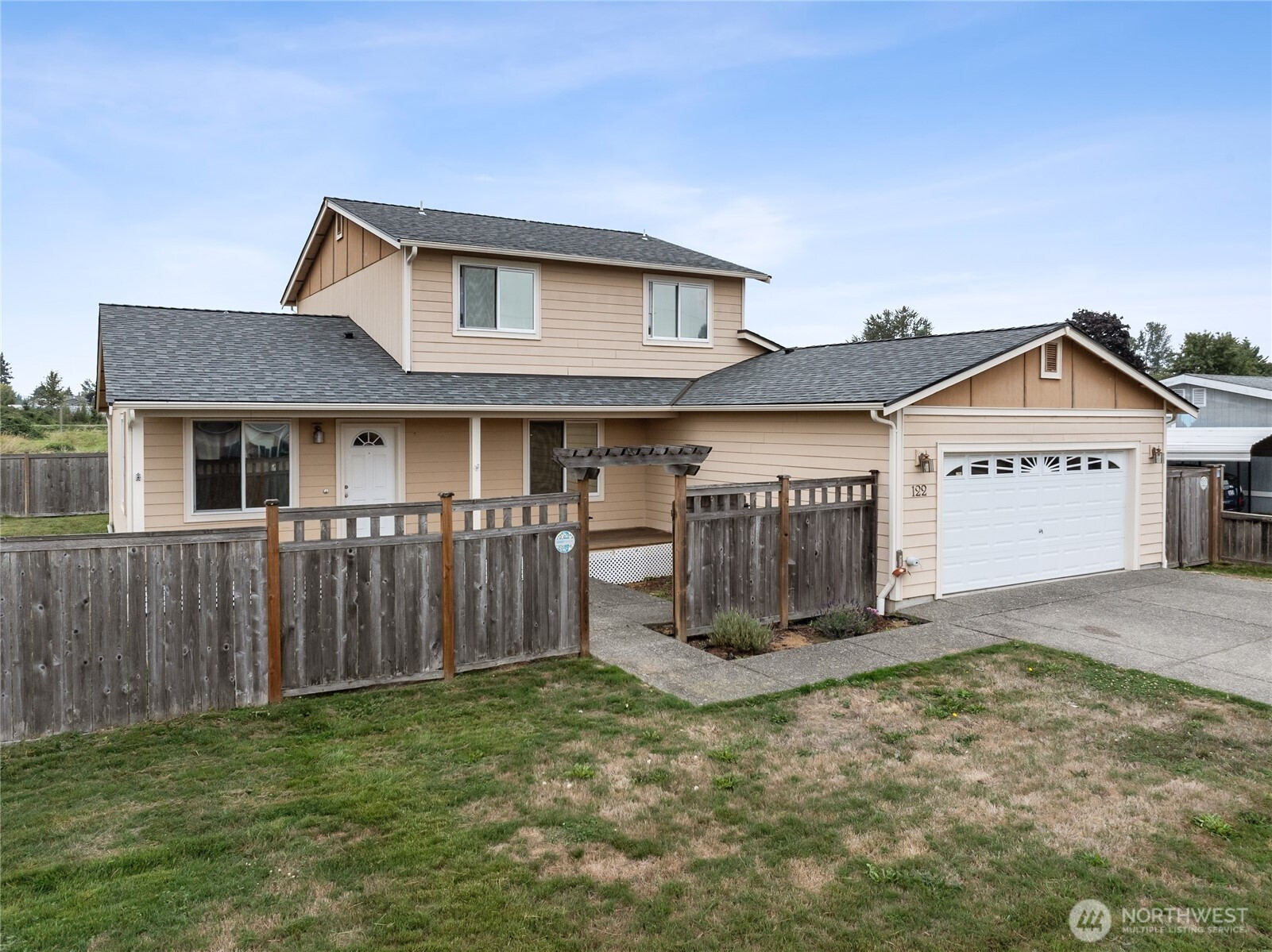 122 3rd Avenue NW, Pacific, WA 98047
