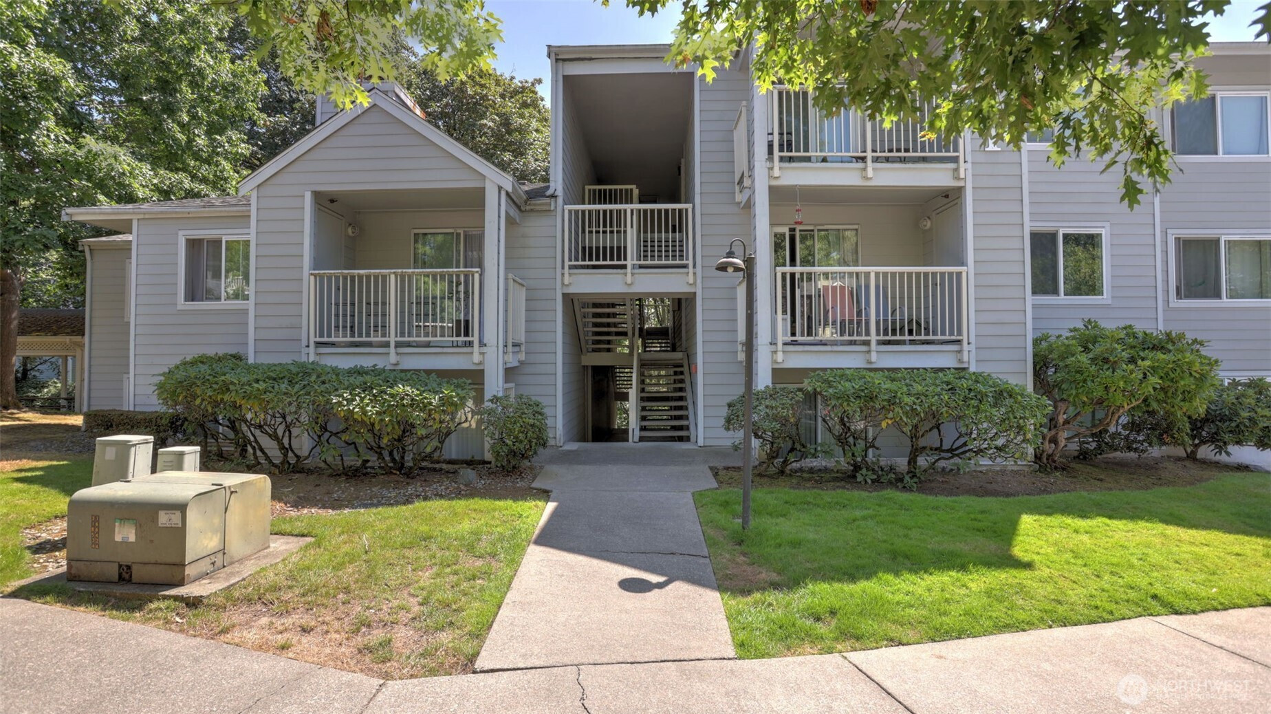975 Aberdeen Avenue NE, Renton, WA 98056