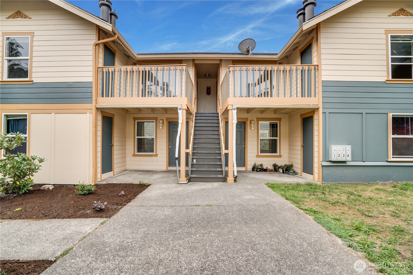 2412 S I Street, Tacoma, WA 98405
