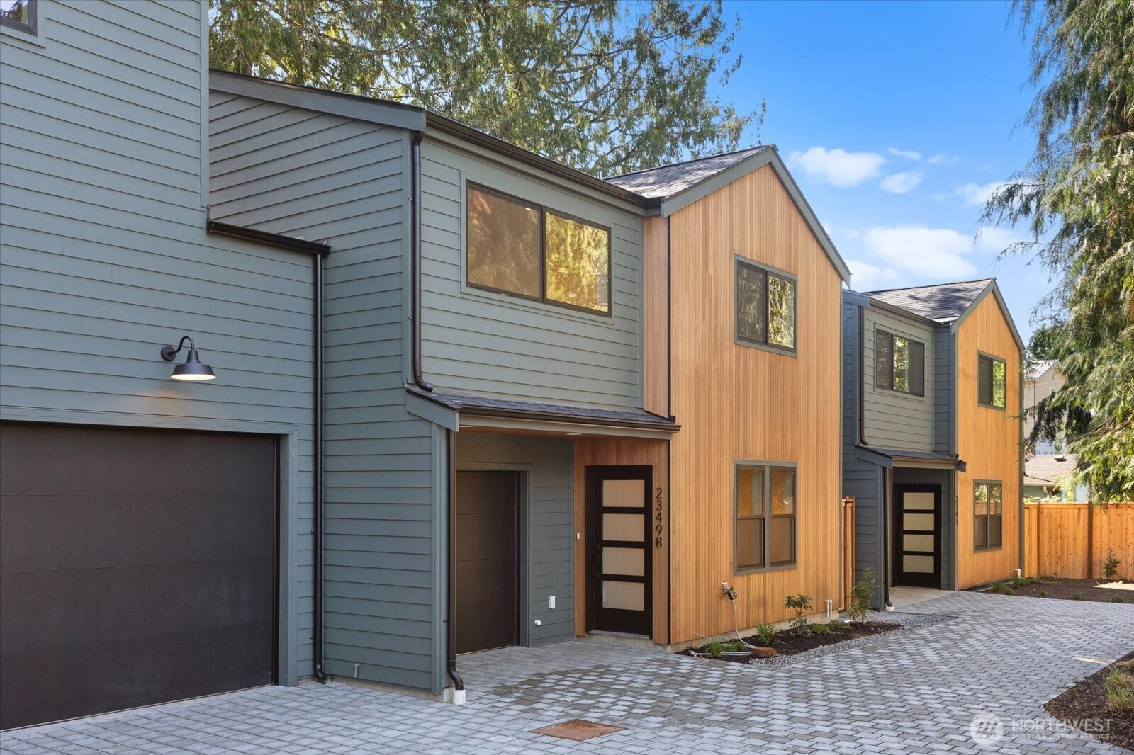 2349 NE 127 Street, Seattle, WA 98125