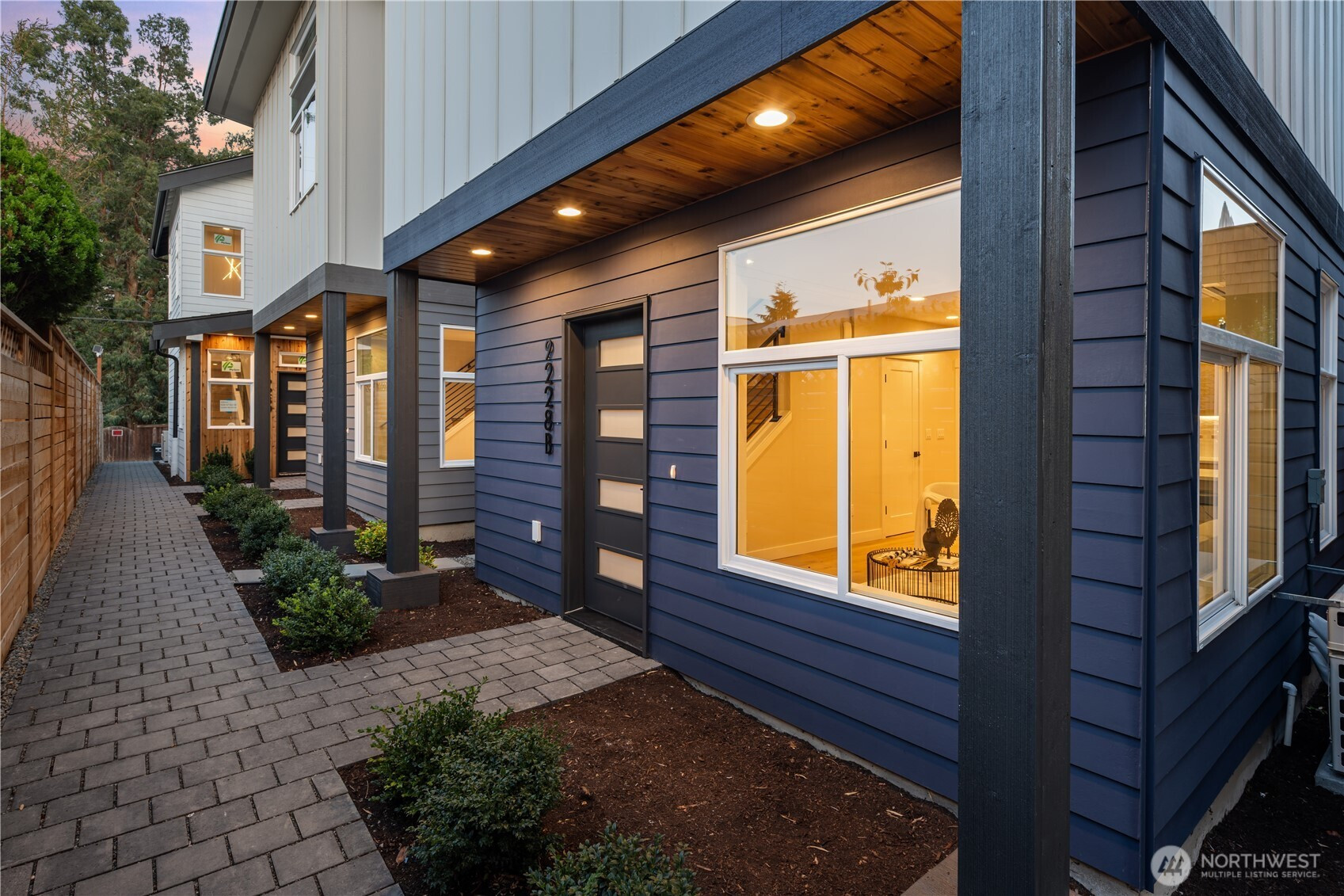 9228 22nd Avenue SW, Seattle, WA 98106
