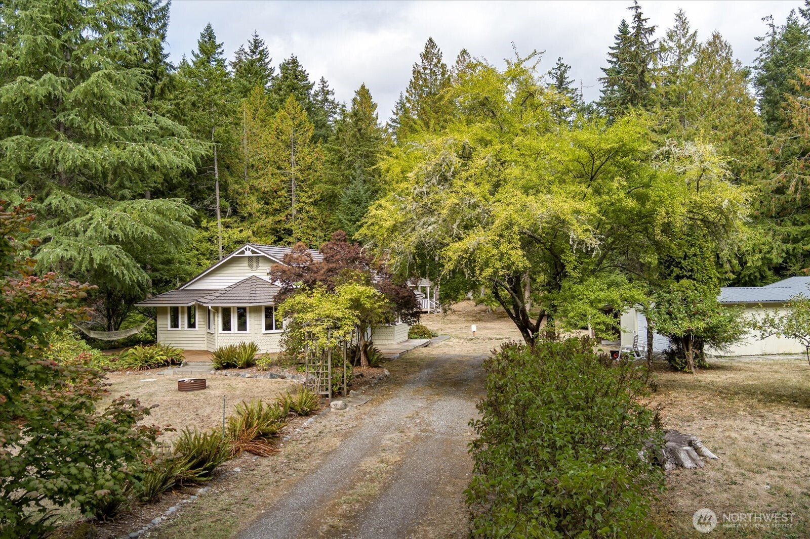 3323 Dorothy's Lane, Clinton, WA 98236