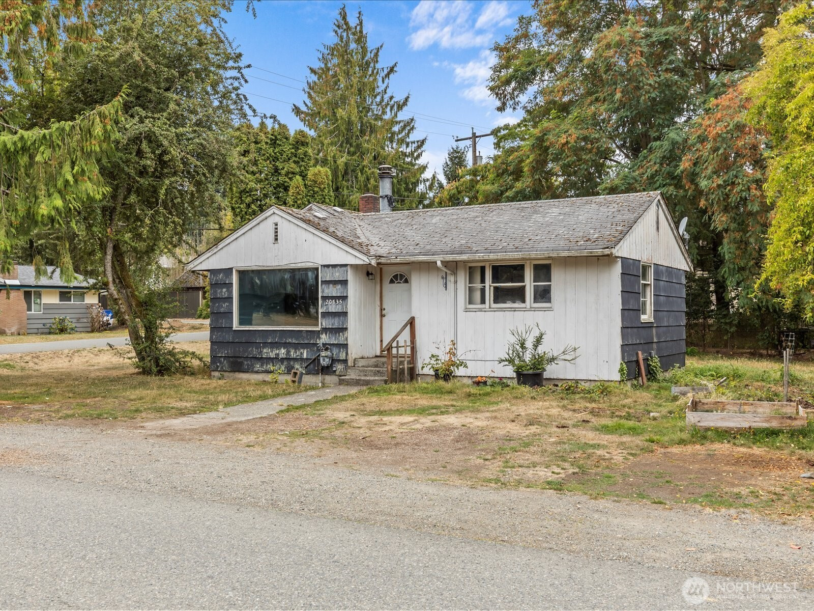 20135 4th Avenue S, Des Moines, WA 98198