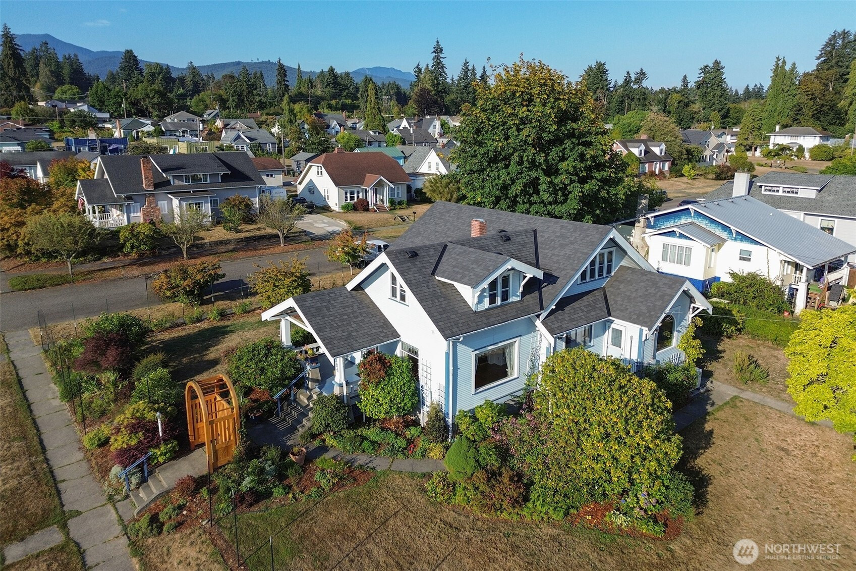 1224 S Oak Street, Port Angeles, WA 98362