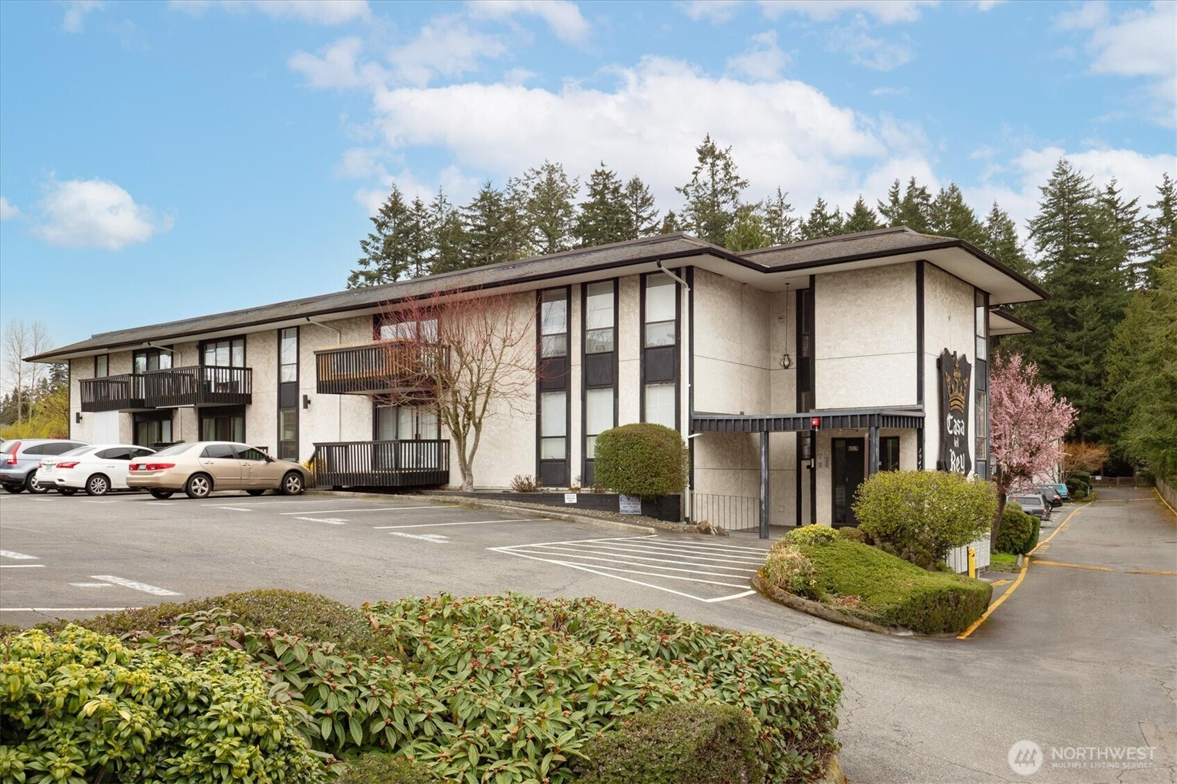 19411 56th Avenue W, Lynnwood, WA 98036