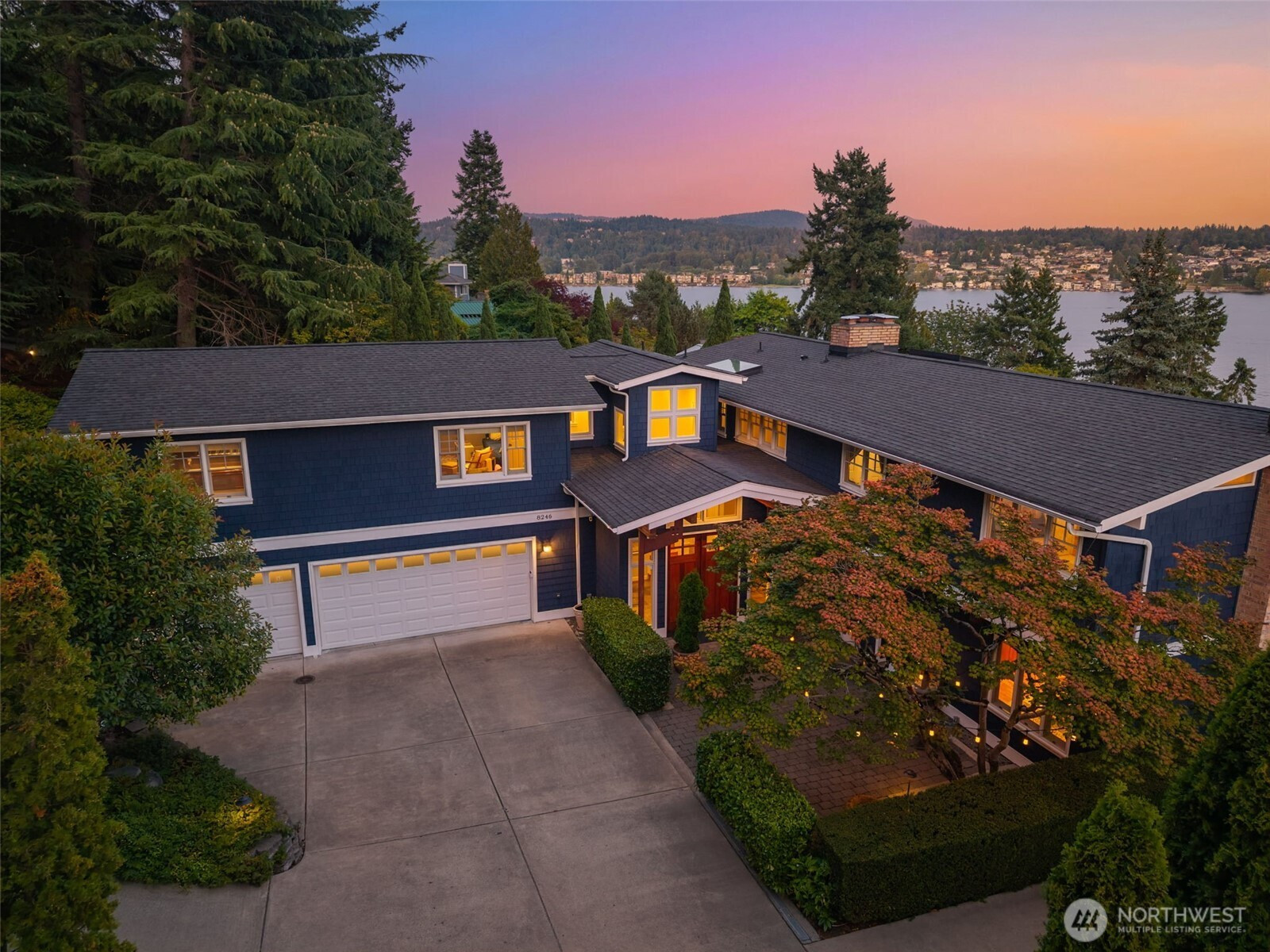 8246 E Mercer Way, Mercer Island, WA 98040