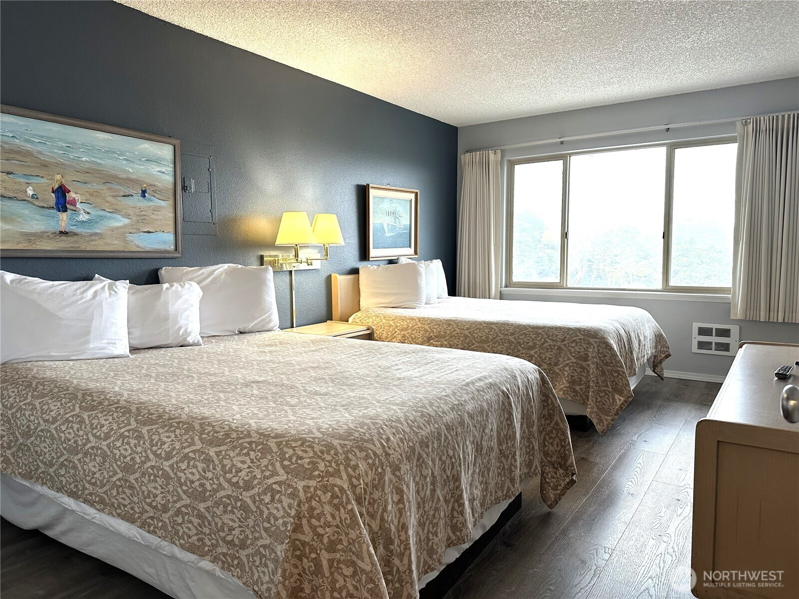 615 Ocean Shores Boulevard NW, Ocean Shores, WA 98569