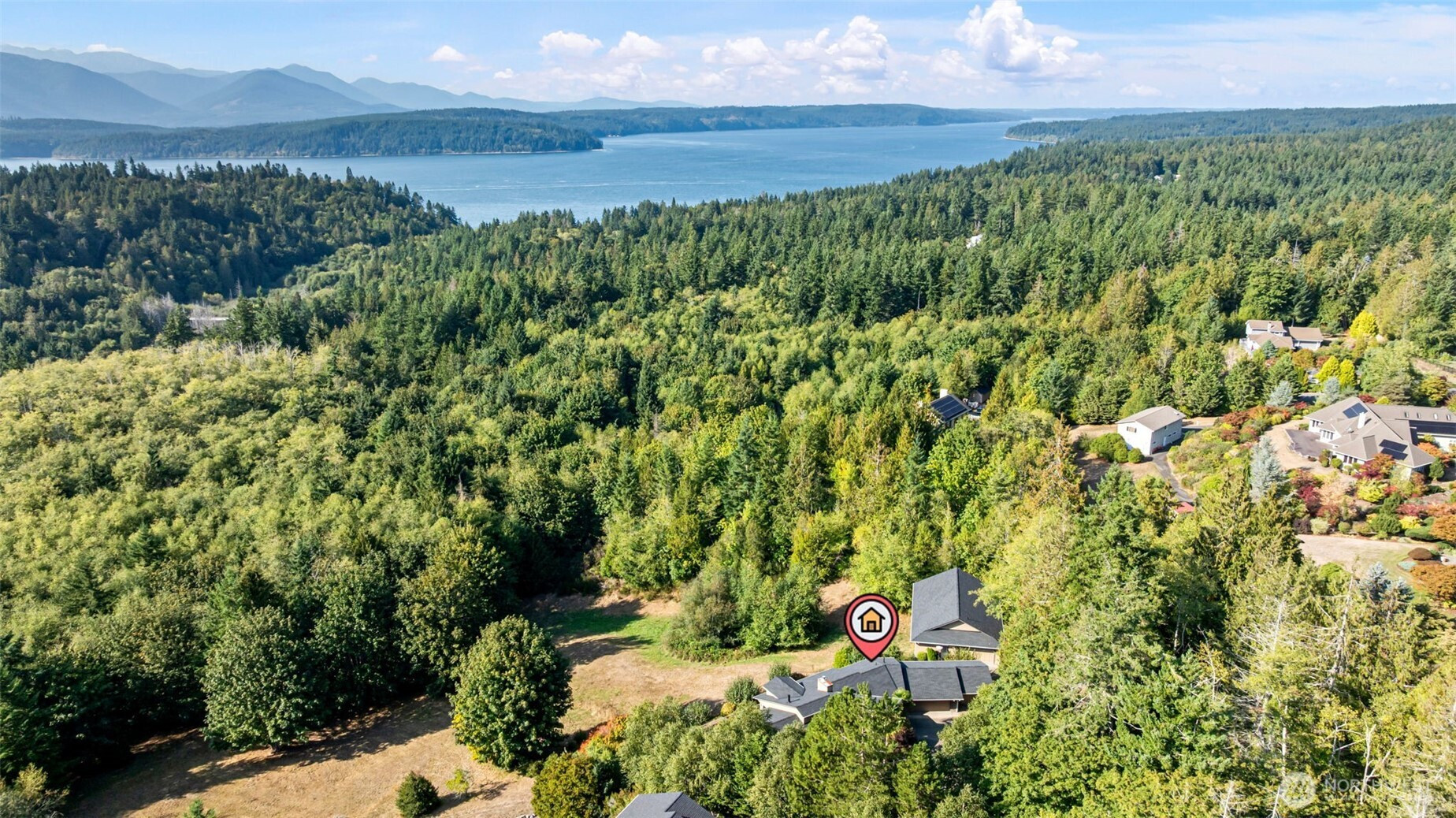 9907 Silver Sound Ln NW, Silverdale, WA 98383