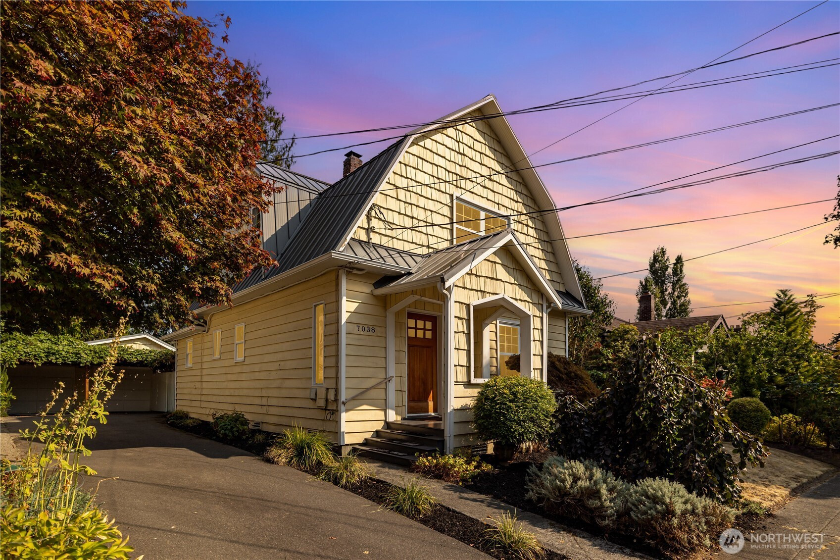 7038 14th Avenue NW, Seattle, WA 98117