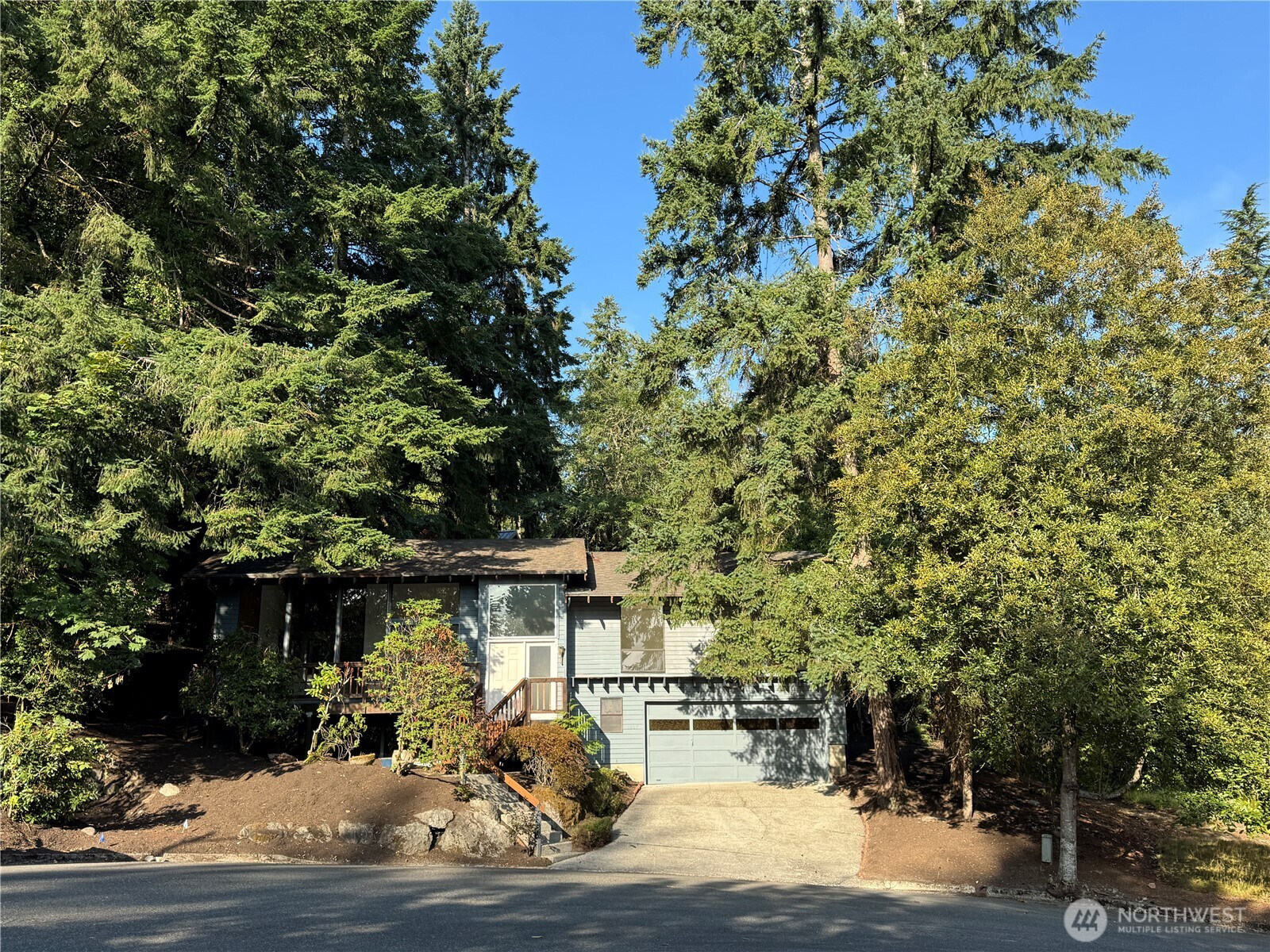 3207 176th Court NE, Redmond, WA 98052