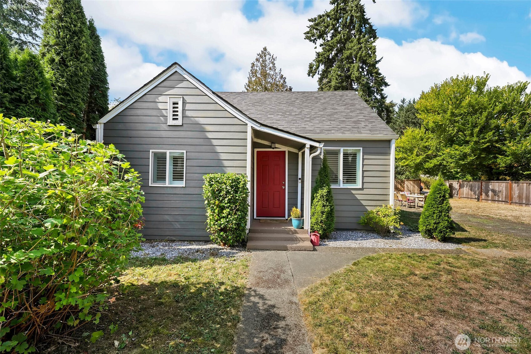 1725 Puget Street NE, Olympia, WA 98506