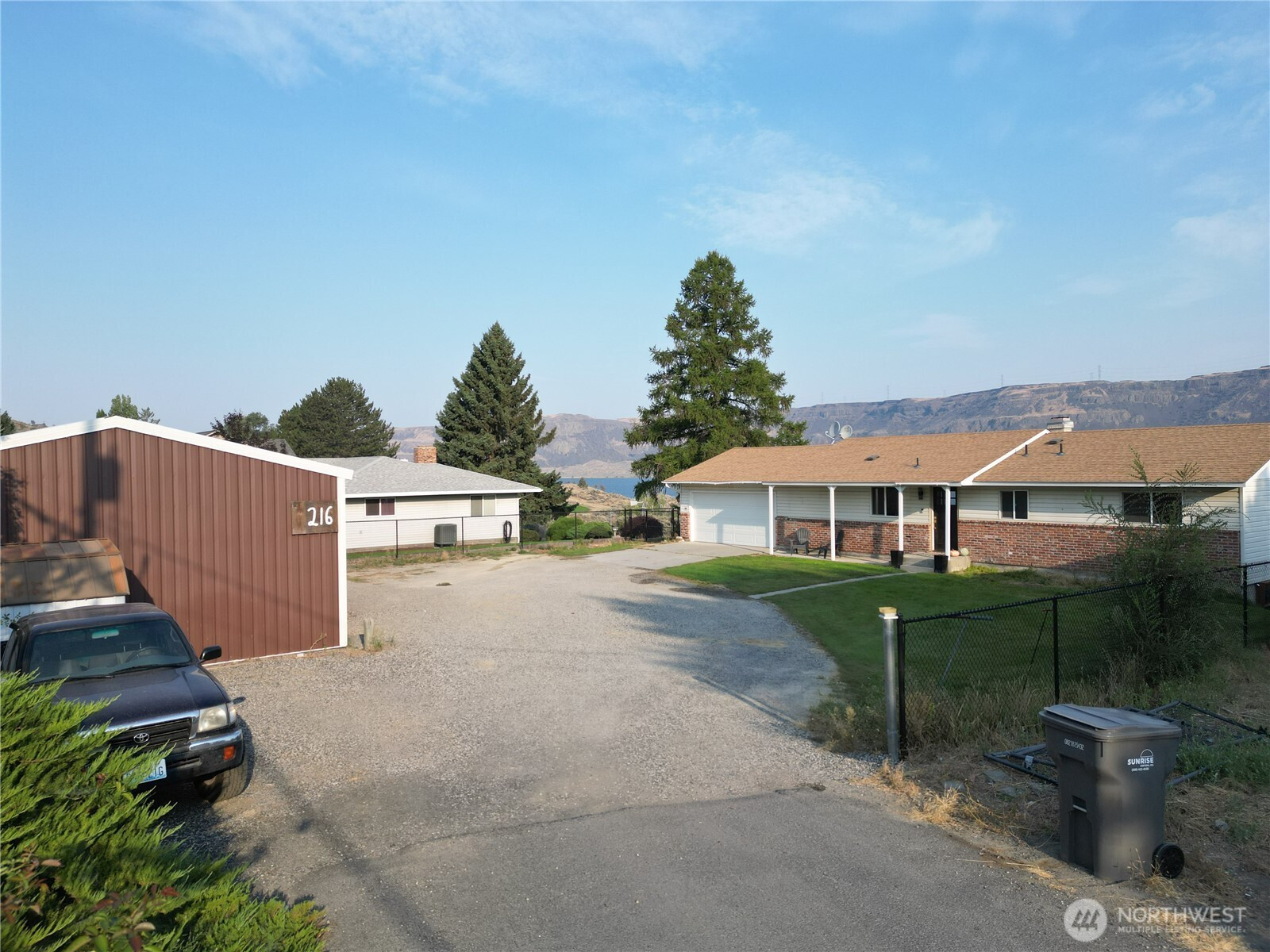 216 Sandy Lane, Electric City, WA 99123