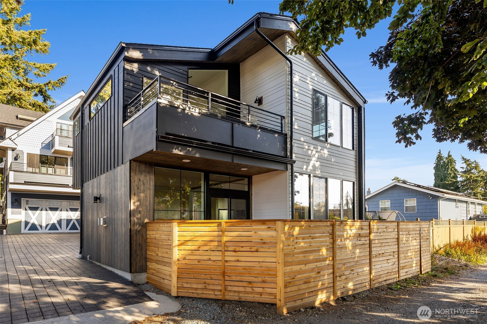 10713 2nd Avenue NW, Seattle, WA 98177