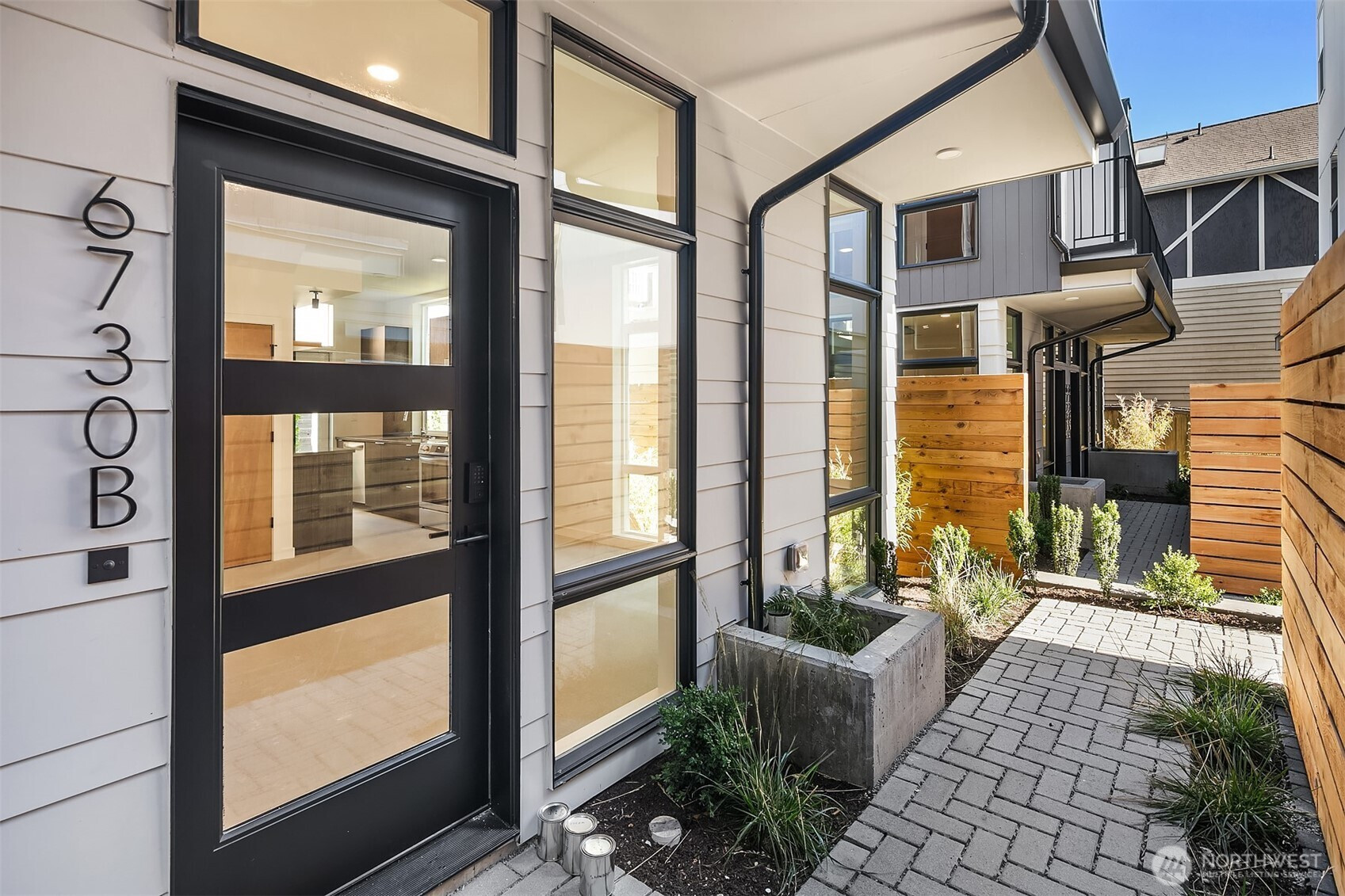 6730 Alonzo Avenue NW, Seattle, WA 98117