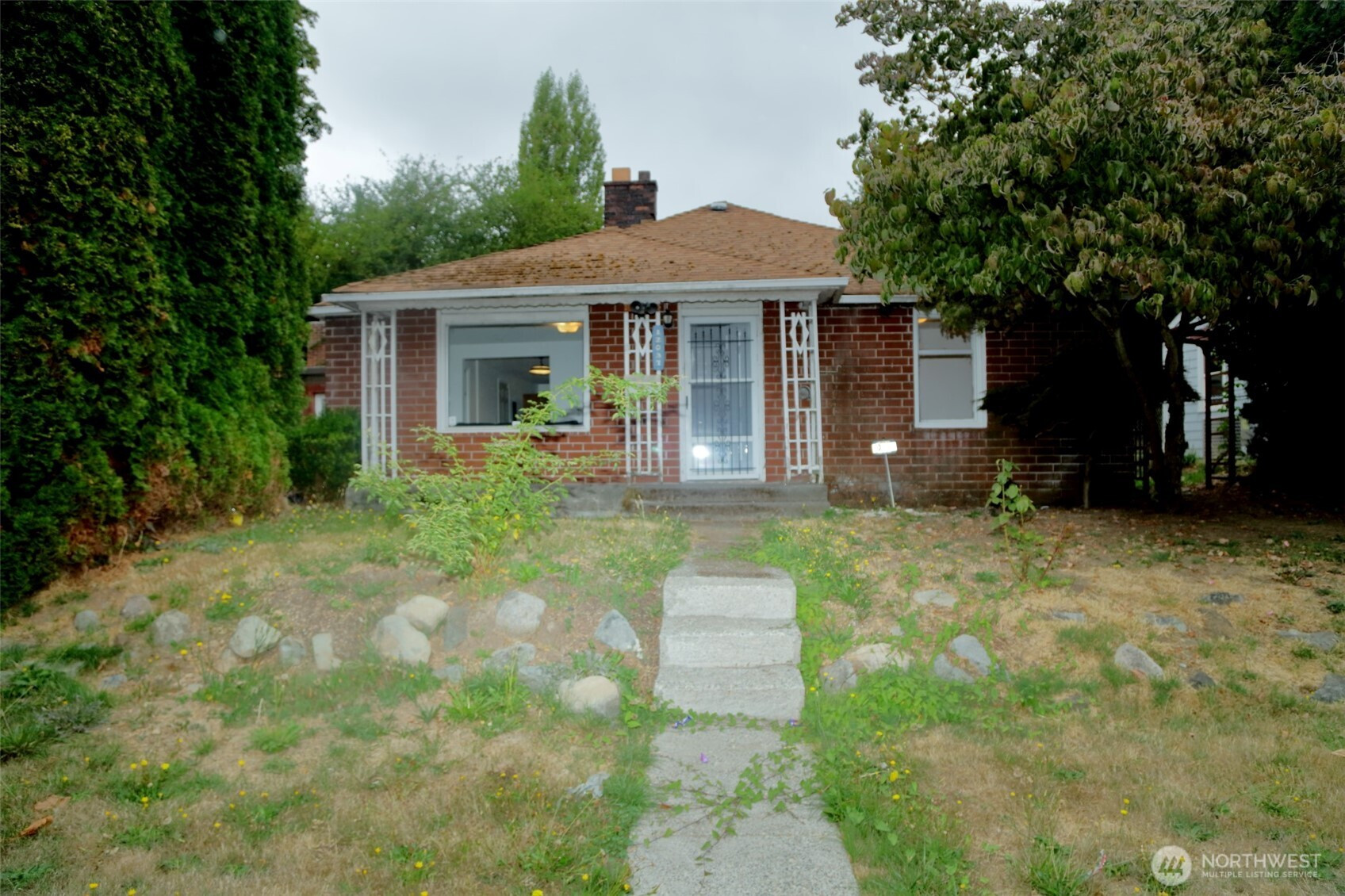 12037 71 st Avenue S, Seattle, WA 98178