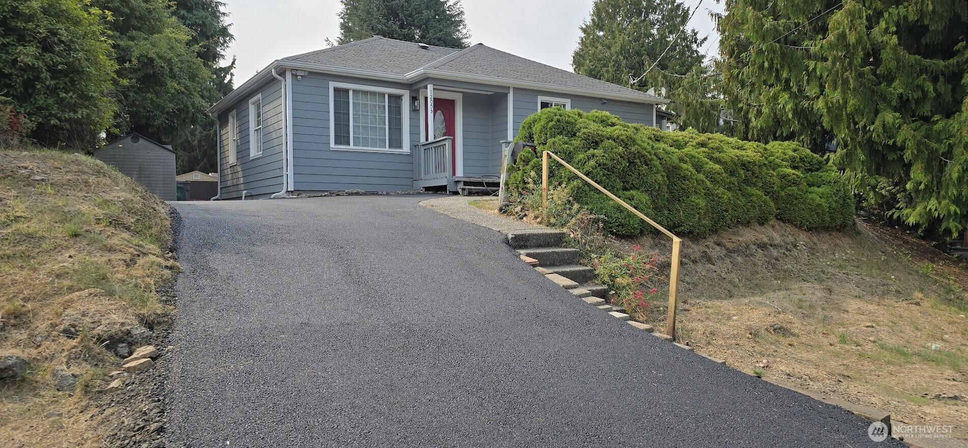 12053 70 Avenue S, Seattle, WA 98178