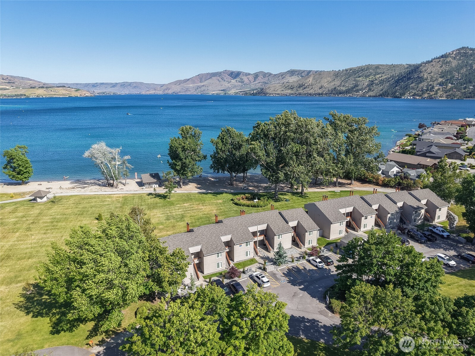 1 Beach 536-J, Manson, WA 98831