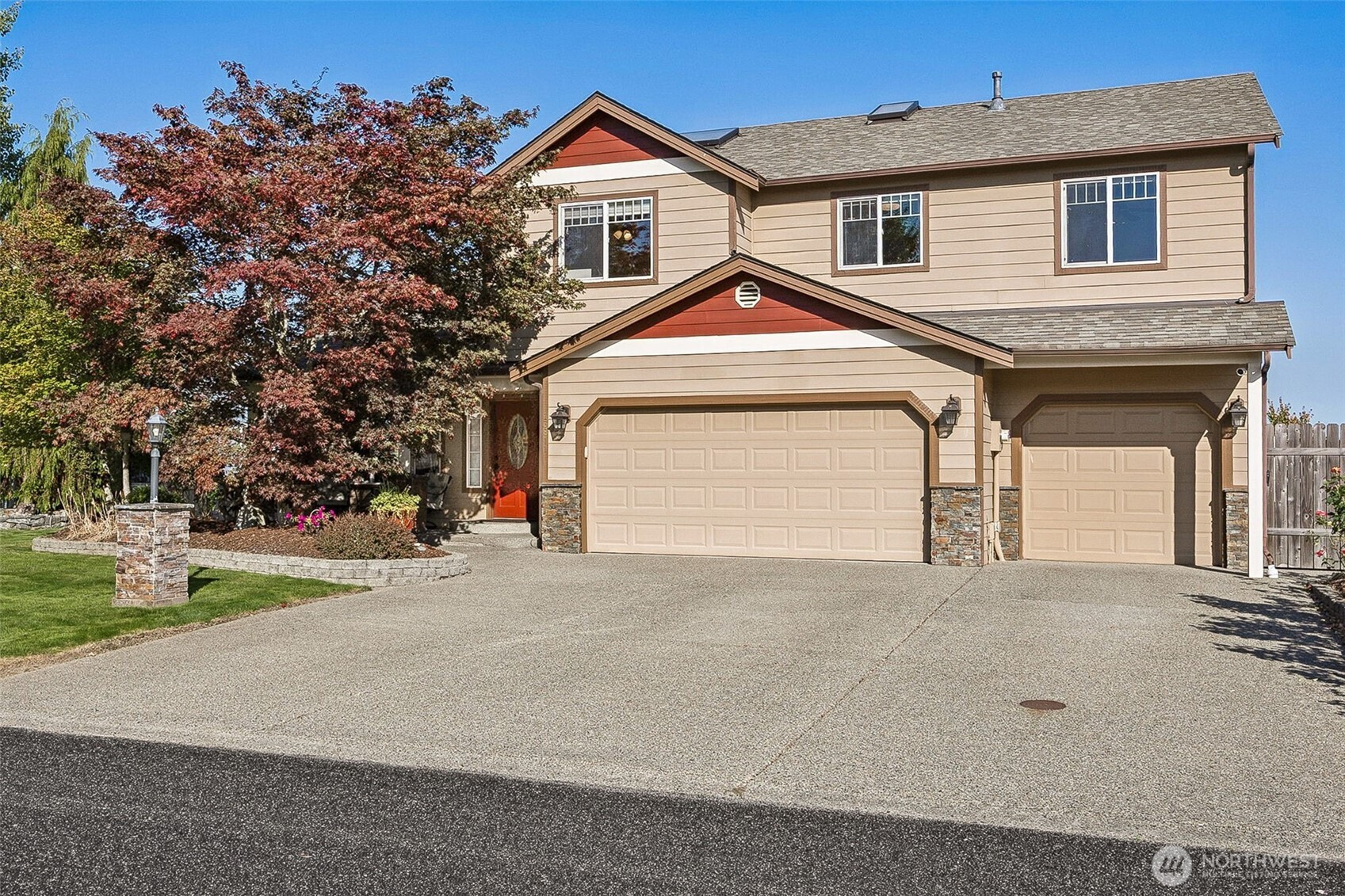 13811 68th Avenue Ct E, Puyallup, WA 98373
