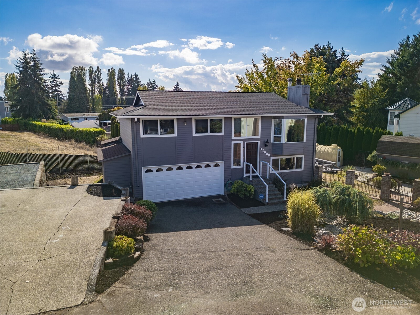 12025 9th Ct SW, Burien, WA 98146