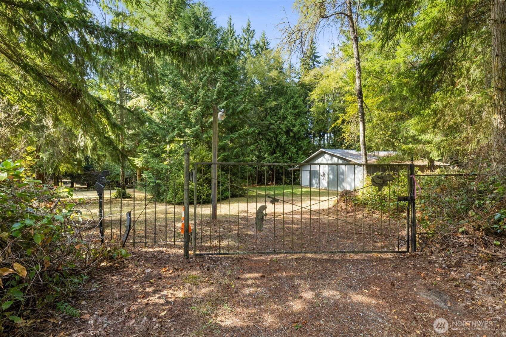 28393 State Hwy 3 NE, Poulsbo, WA 98370
