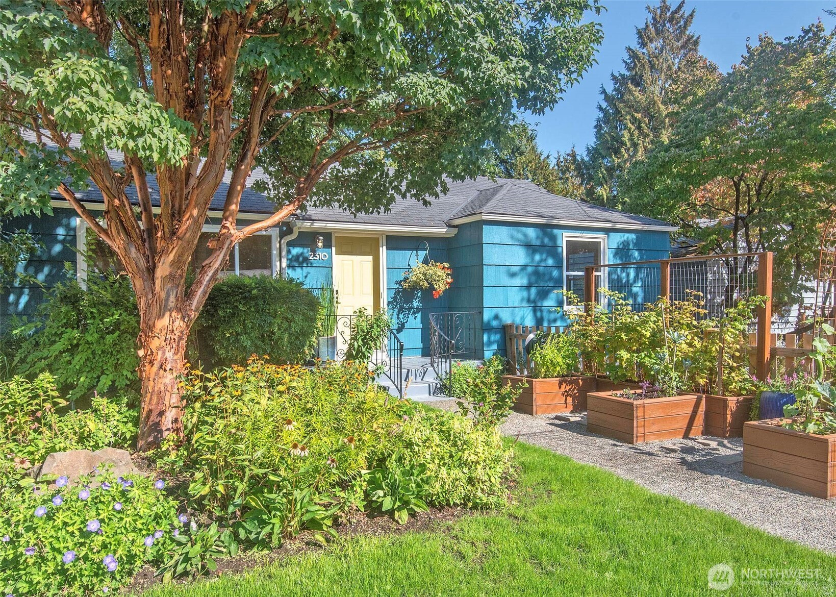 2310 NE 94th Street, Seattle, WA 98115