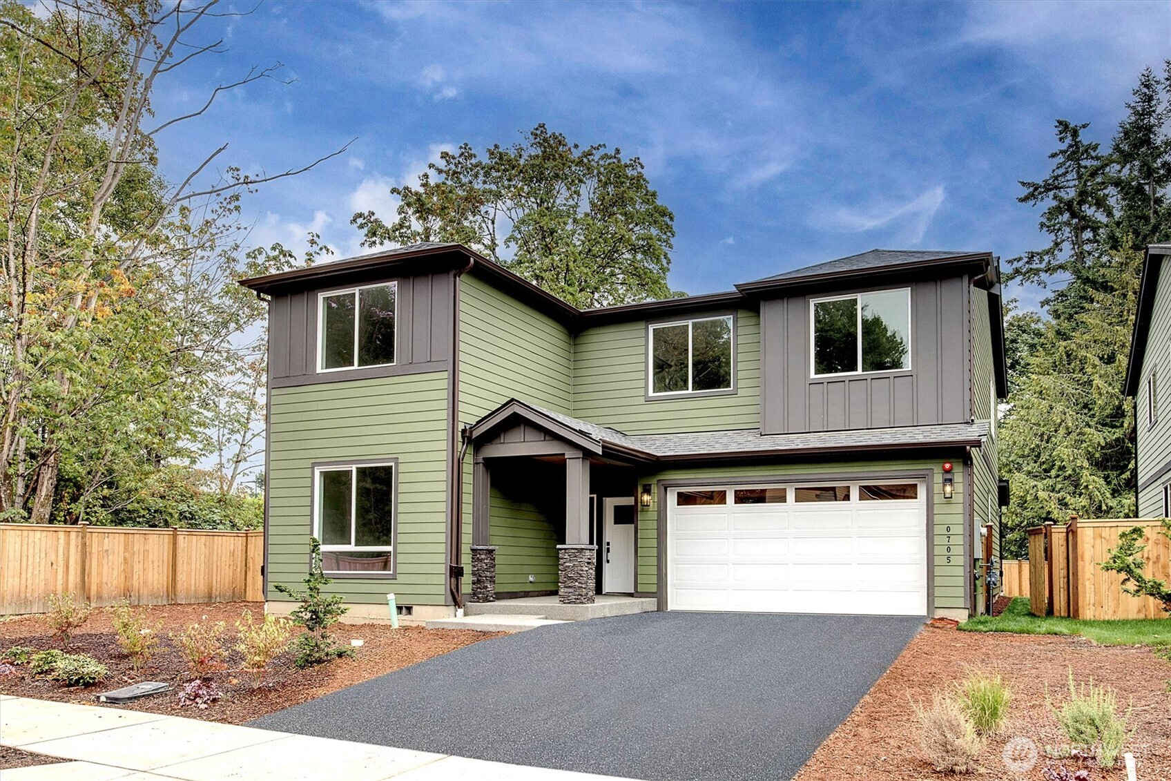 10705 SE 170th Pl, Renton, WA 98055
