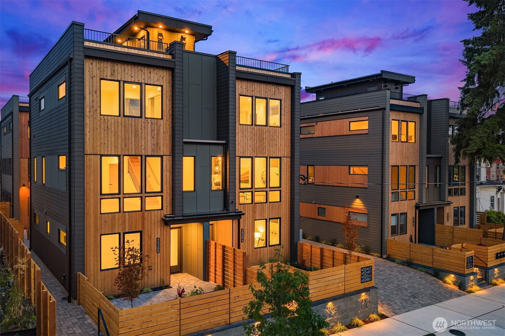 4526 Corliss Avenue N, Seattle, WA 98103