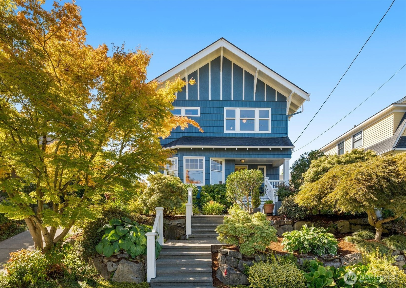 1819 2nd Avenue N, Seattle, WA 98109