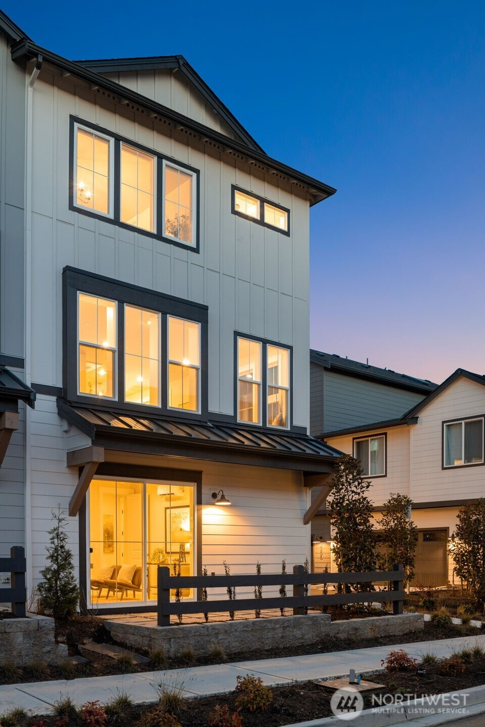 14331 HS 43 149th Place NE, Woodinville, WA 98072