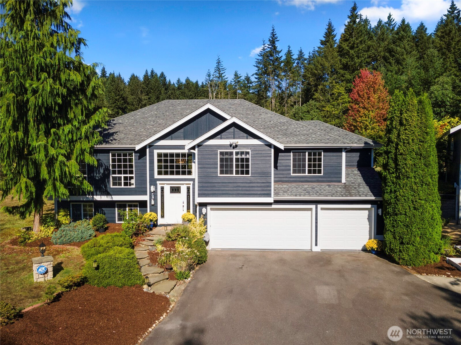 557 SE Spruce Road, Port Orchard, WA 98367