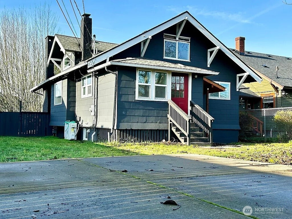 4309 Tacoma Avenue S, Tacoma, WA 98418