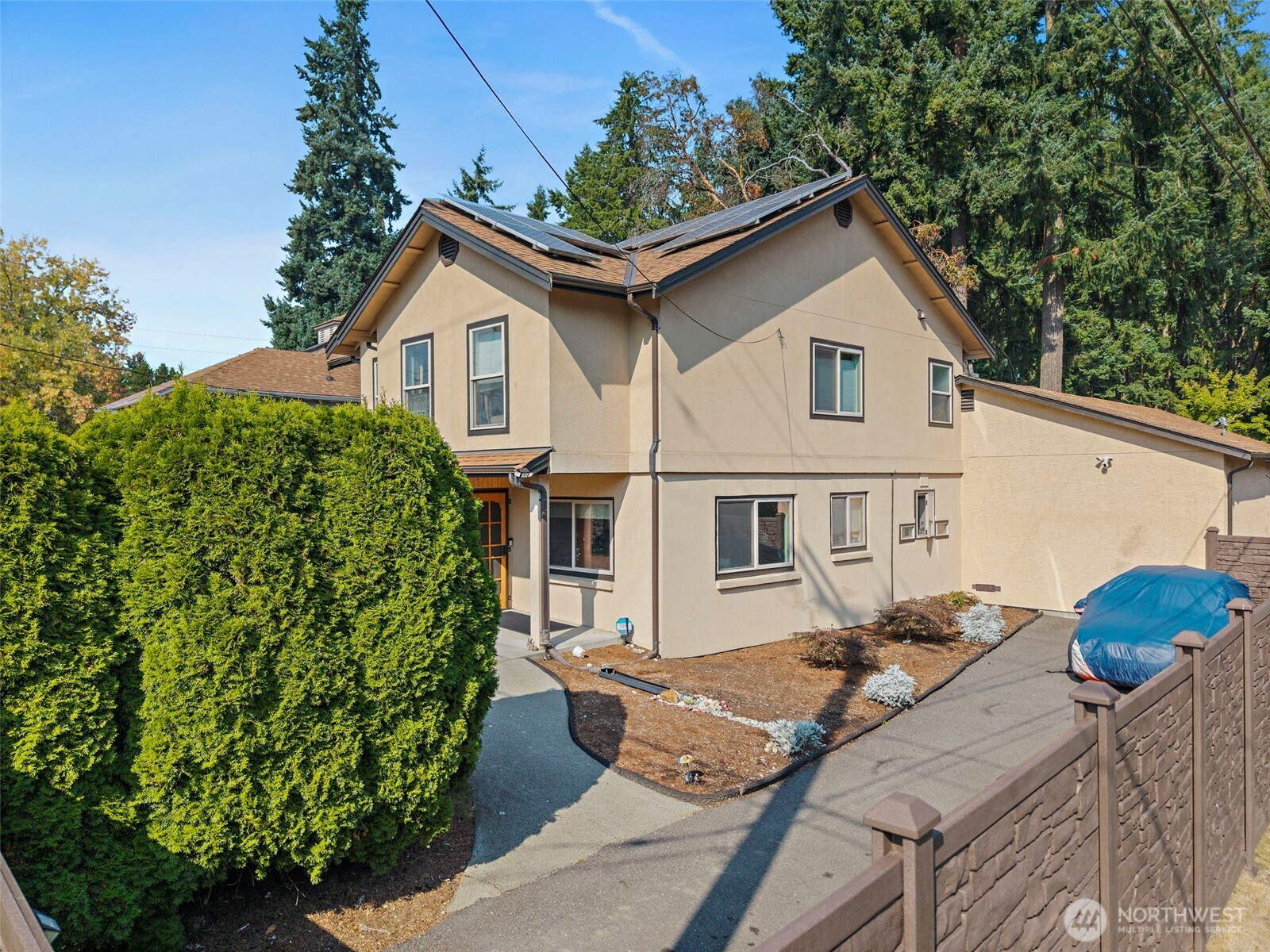 128 NE 125th Street, Seattle, WA 98125