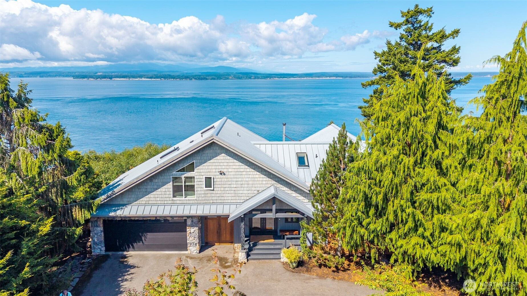 4650 Rhodie Lane, Freeland, WA 98249