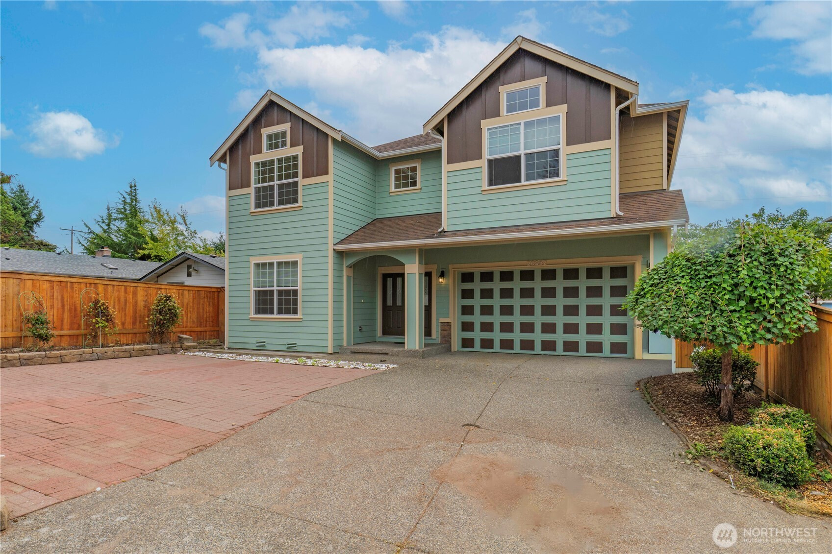 20352 105th Court SE, Kent, WA 98031