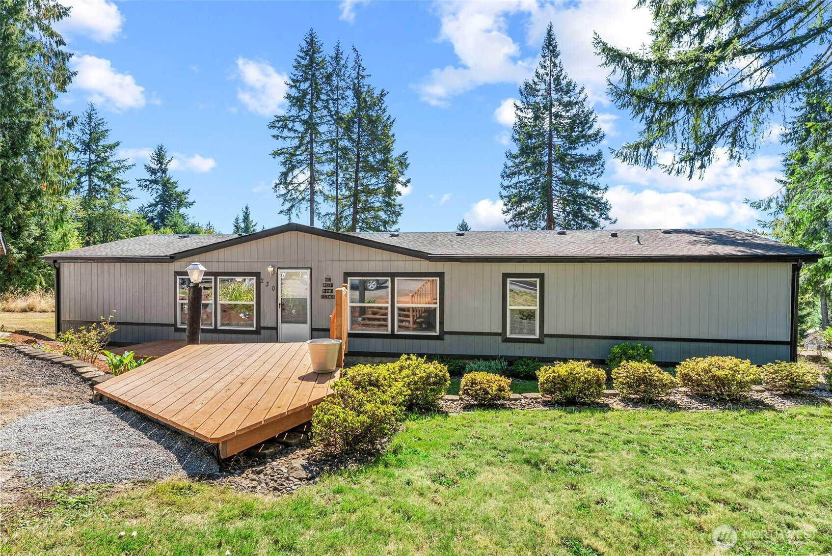 230 Eufaula Heights Road, Longview, WA 98632